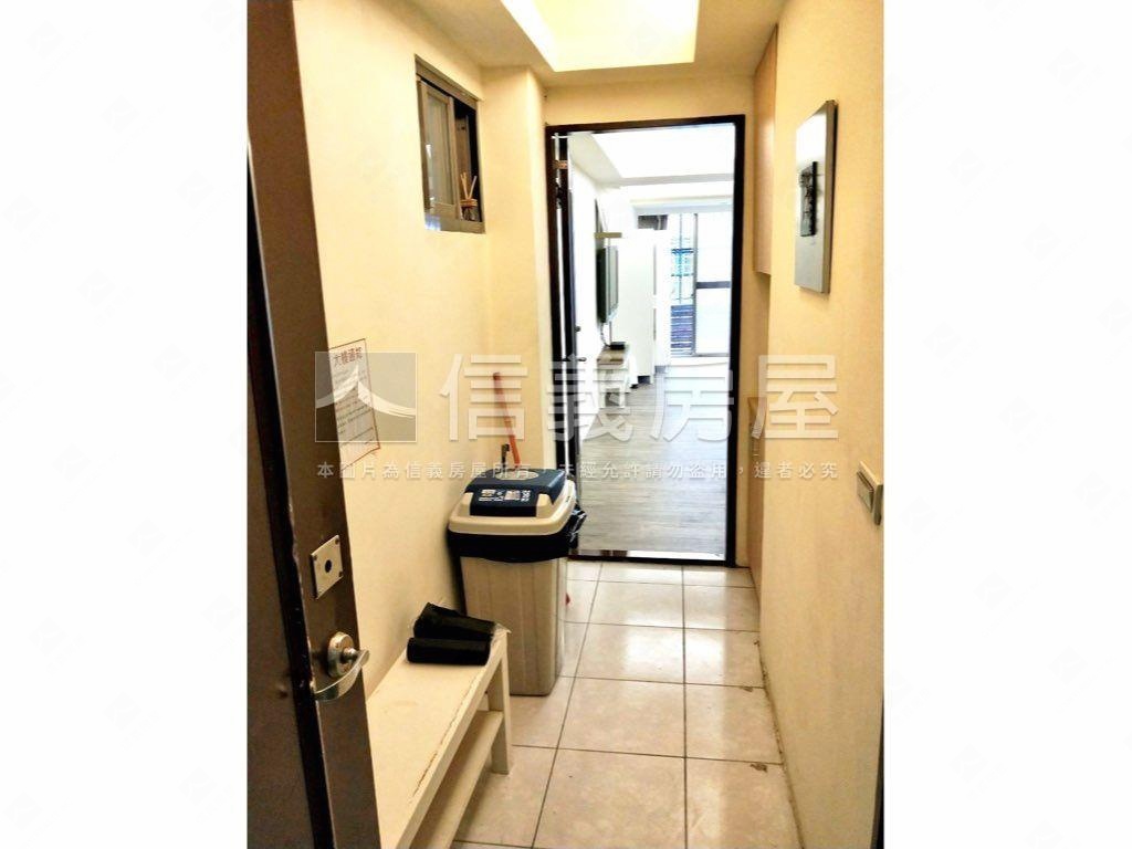 【信義區松山路人潮店面】房屋室內格局與周邊環境