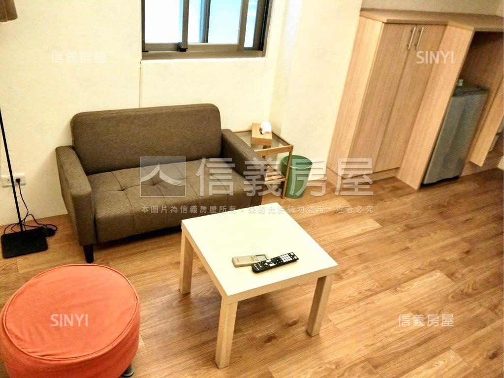 【信義區松山路人潮店面】房屋室內格局與周邊環境
