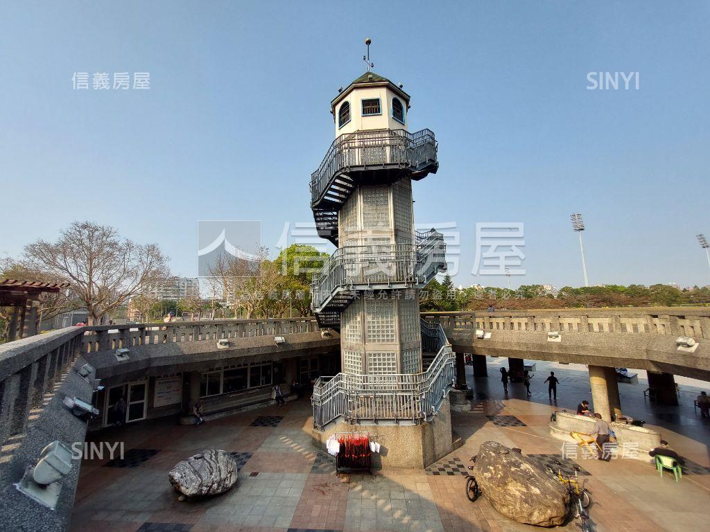 名人天廈三房前後陽台房屋室內格局與周邊環境