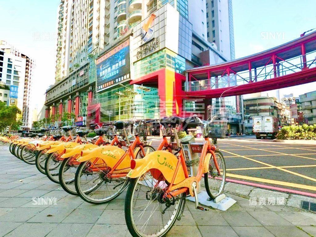 海華國際會館大兩房車位房屋室內格局與周邊環境
