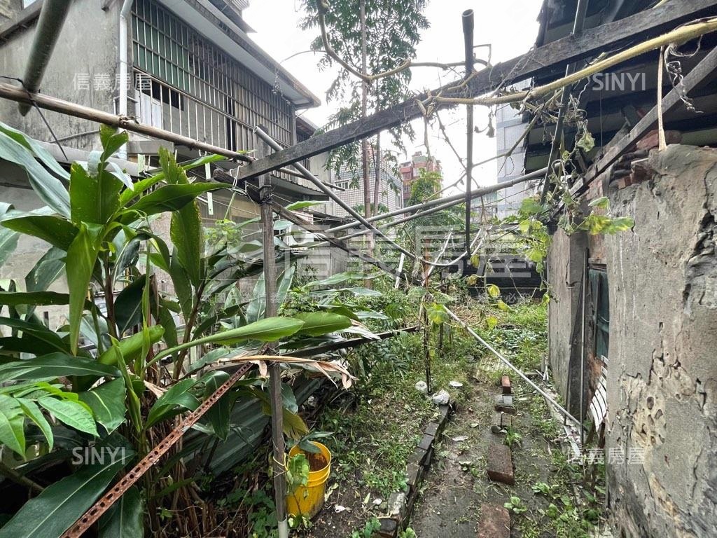 住宅用地１３９．１５坪房屋室內格局與周邊環境