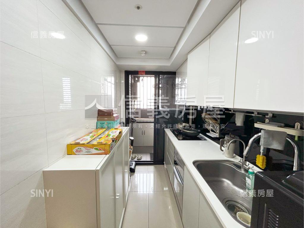 賠售！星捷市２房平車急售房屋室內格局與周邊環境