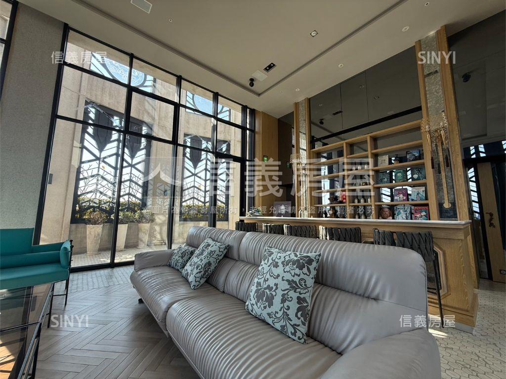 時代英倫前棟視野裝潢戶房屋室內格局與周邊環境