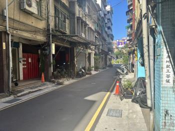 明德收租黃金寶