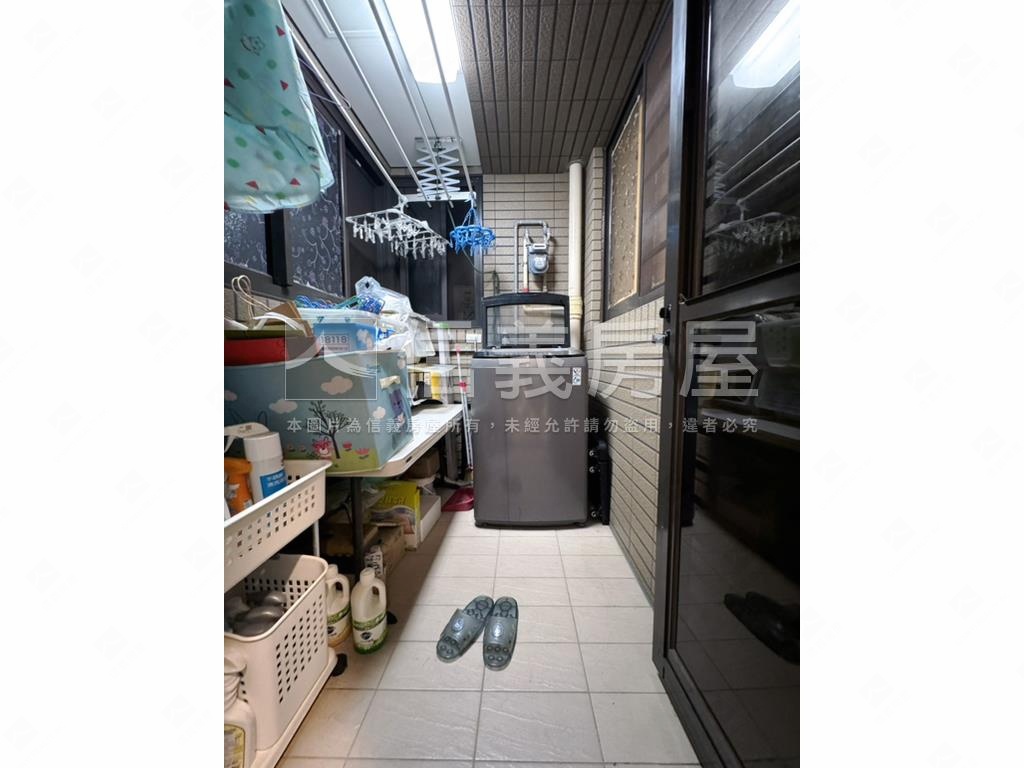 百川文心硯採光美３房車位房屋室內格局與周邊環境