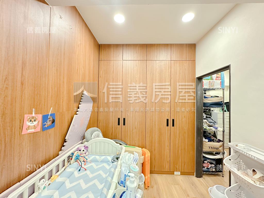 新★康莊海山捷運溫馨兩房房屋室內格局與周邊環境