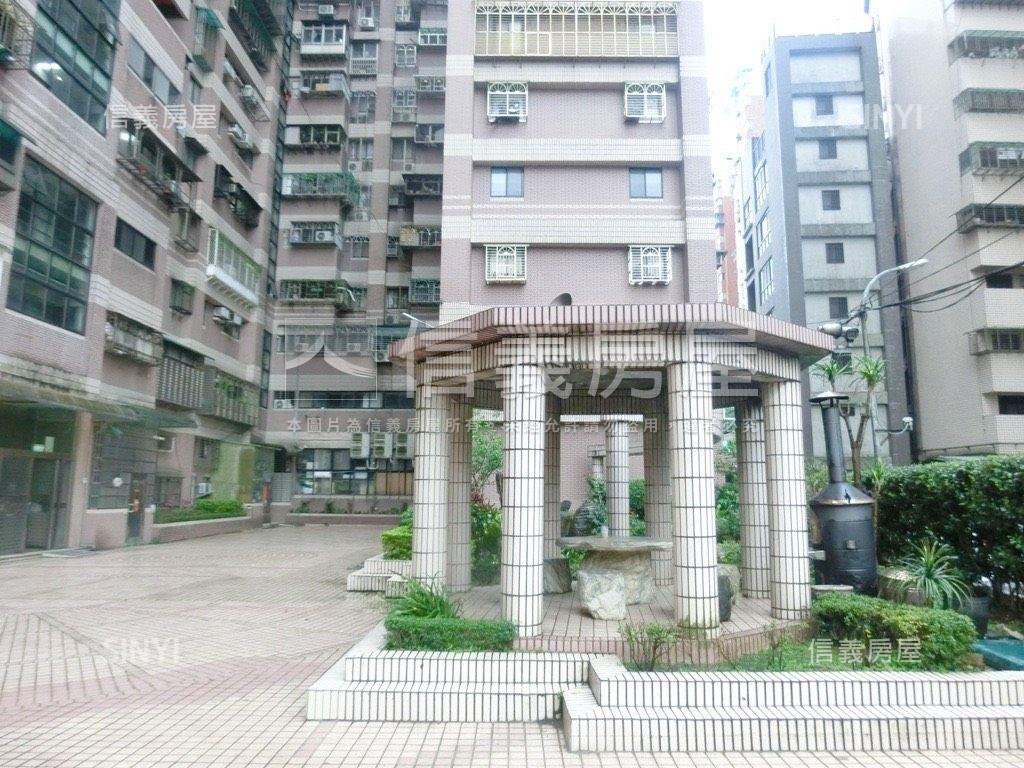 新★康莊海山捷運溫馨兩房房屋室內格局與周邊環境