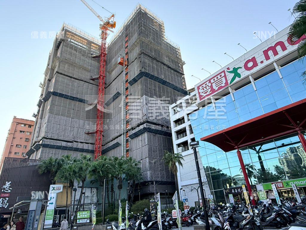 元城上萃Ｂ棟８Ｆ三房平車房屋室內格局與周邊環境