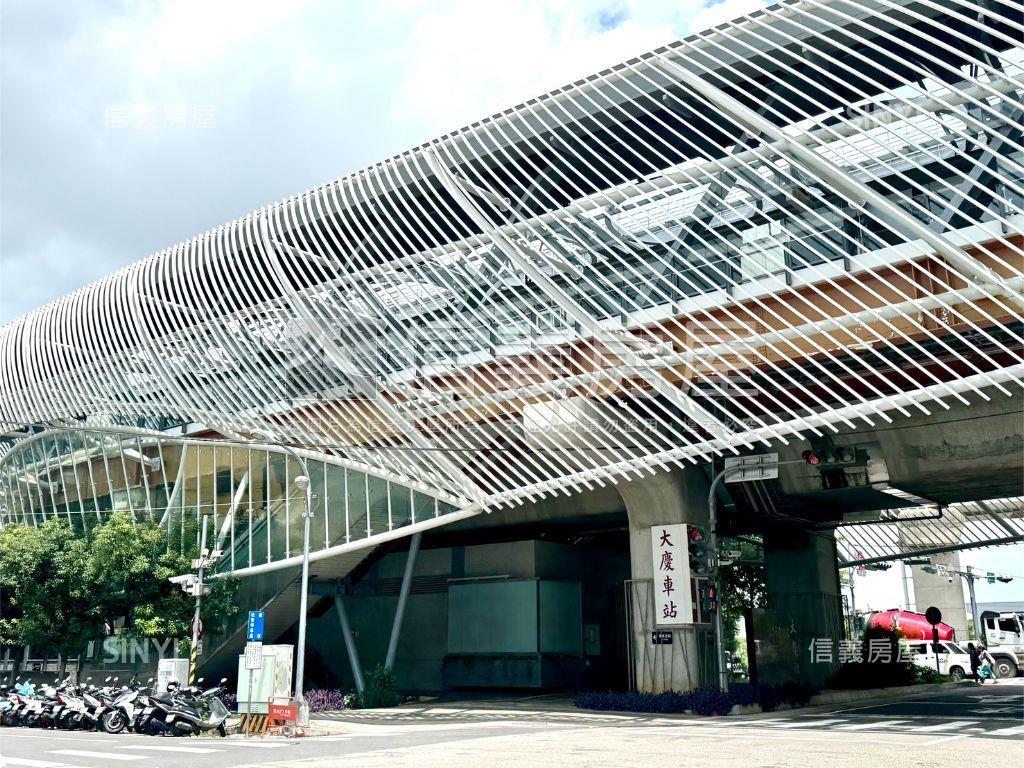 元城上萃Ｂ棟８Ｆ三房平車房屋室內格局與周邊環境