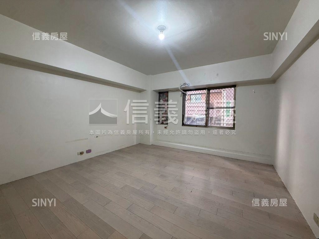 歸仁市區吃市金店住房屋室內格局與周邊環境