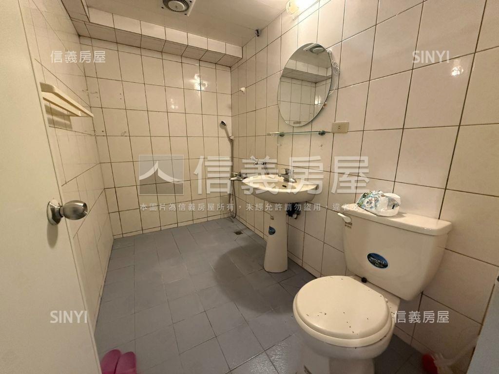 歸仁市區吃市金店住房屋室內格局與周邊環境