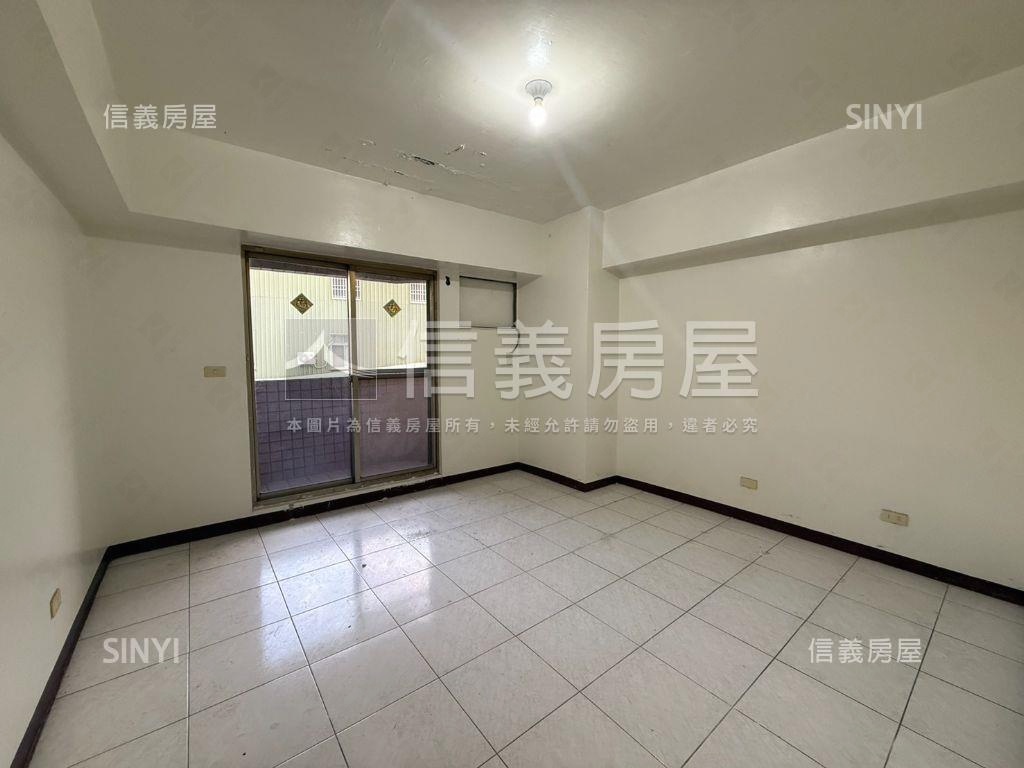 歸仁市區吃市金店住房屋室內格局與周邊環境