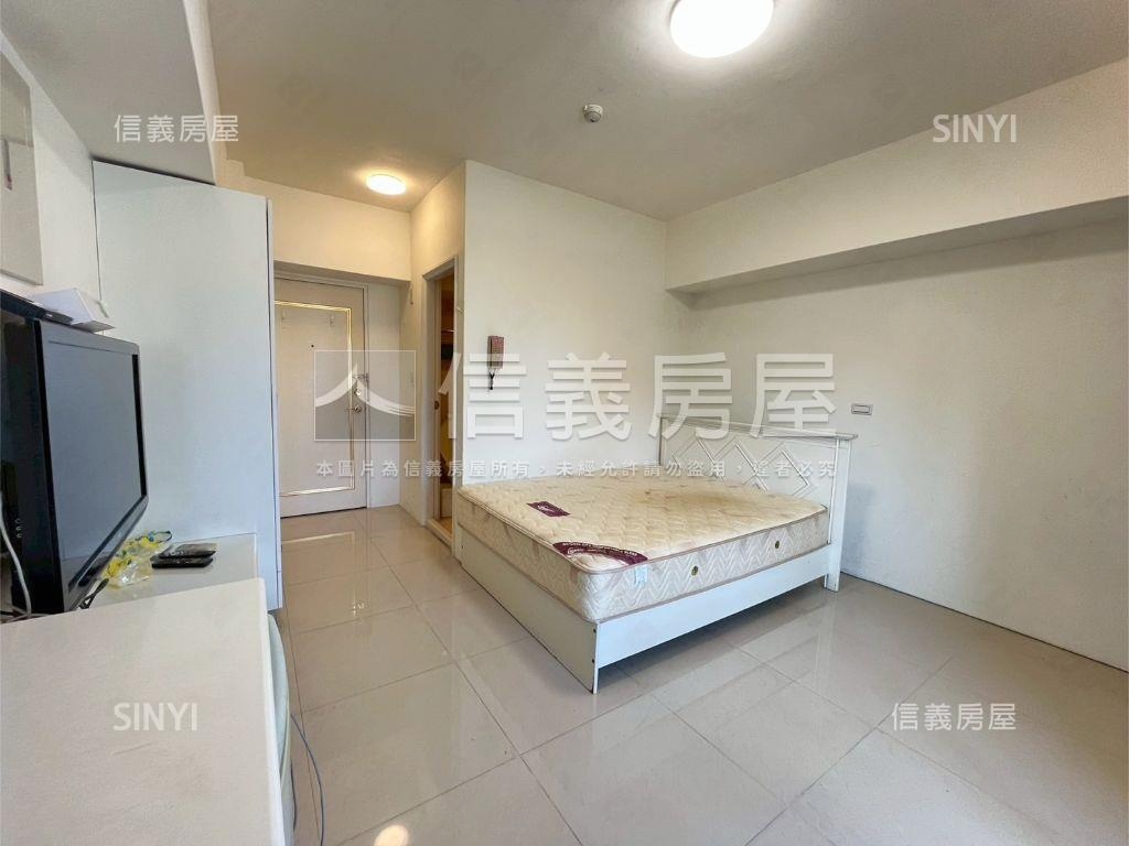 藝術璇宮，視野戶學區宅房屋室內格局與周邊環境