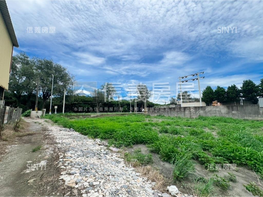 彰化二溪路旁美農地房屋室內格局與周邊環境