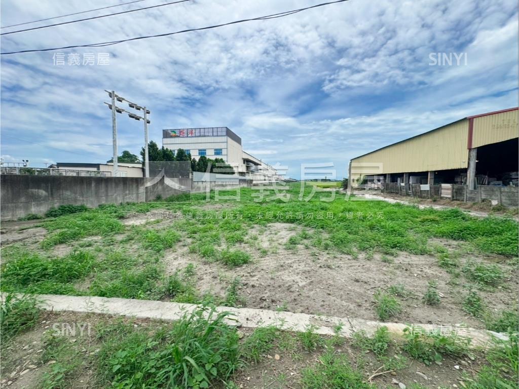 彰化二溪路旁美農地房屋室內格局與周邊環境