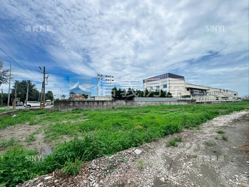 彰化二溪路旁美農地房屋室內格局與周邊環境
