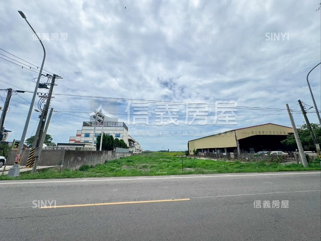 彰化二溪路旁美農地房屋室內格局與周邊環境