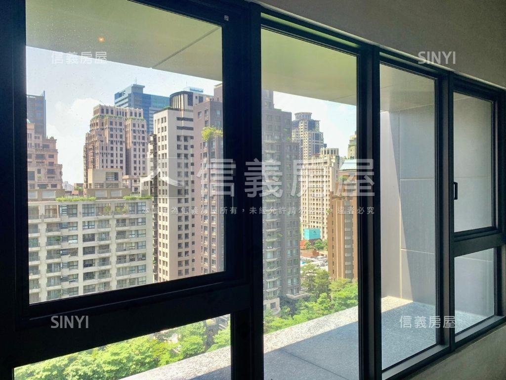 夏綠地高樓★山之道雙平車房屋室內格局與周邊環境