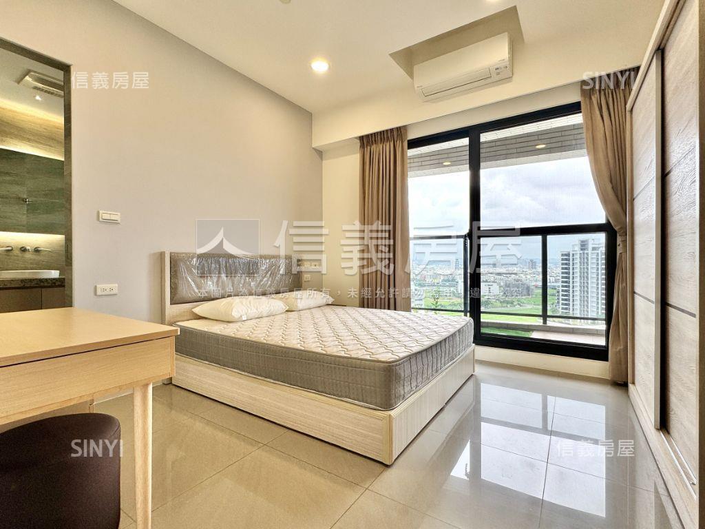輕奢◆左營質感景觀美宅房屋室內格局與周邊環境
