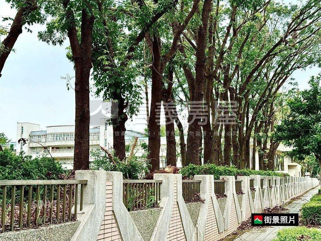 港坪公園旁四層住家透天房屋室內格局與周邊環境