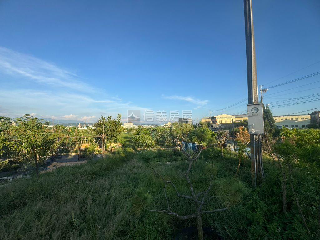 霧峰四德大面寬臨路農地房屋室內格局與周邊環境