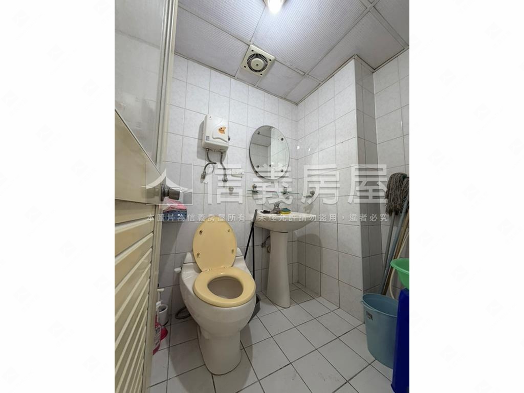 捷運四維國小站旁採光美屋房屋室內格局與周邊環境