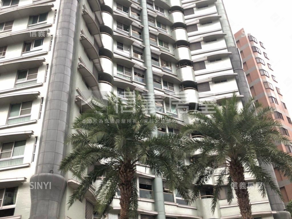 台北信義香榭美居小豪邸房屋室內格局與周邊環境