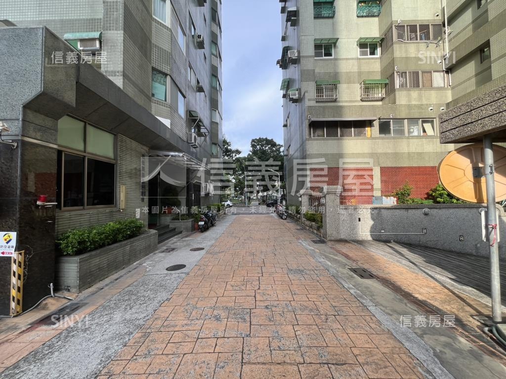 近福安公園松之國南區三房房屋室內格局與周邊環境
