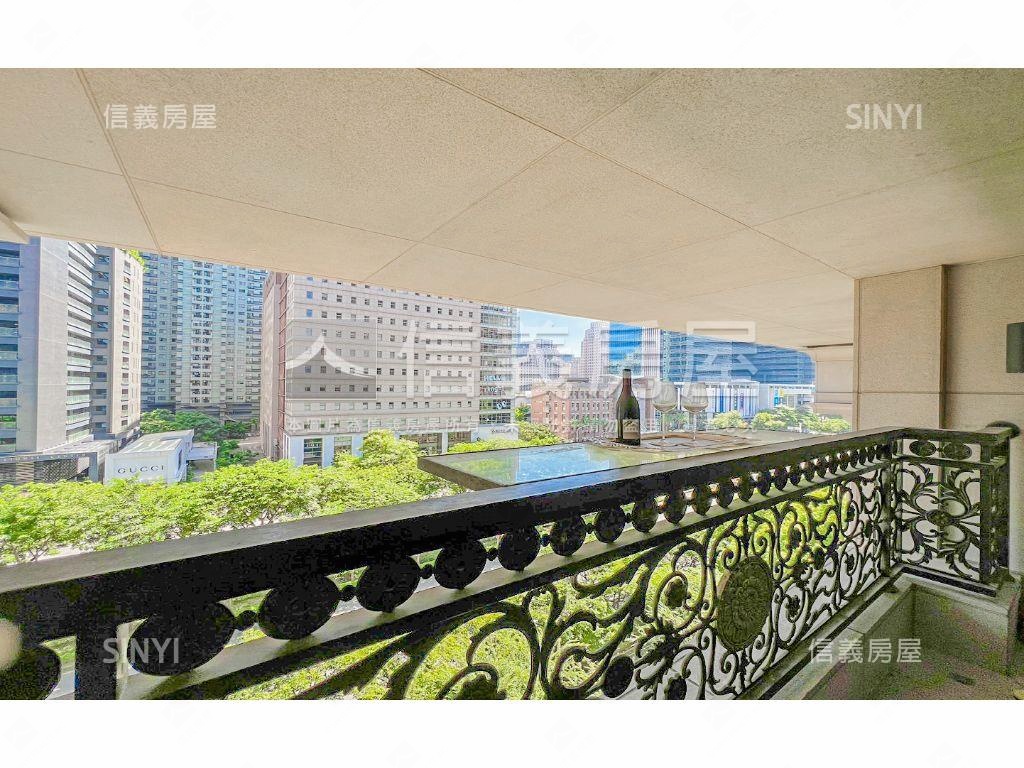 ★七期市政路四房美雙車位房屋室內格局與周邊環境