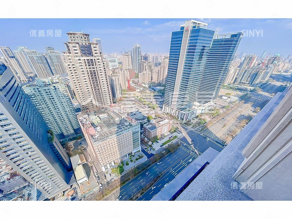★七期市政路四房美雙車位房屋室內格局與周邊環境