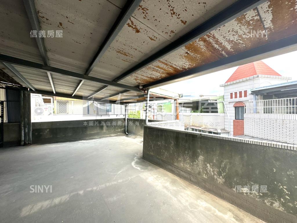 東華街三面採光公寓房屋室內格局與周邊環境