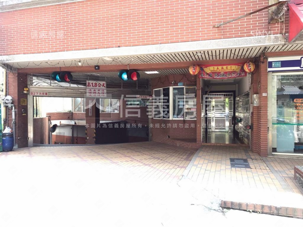 六福路甜蜜黃金店面房屋室內格局與周邊環境