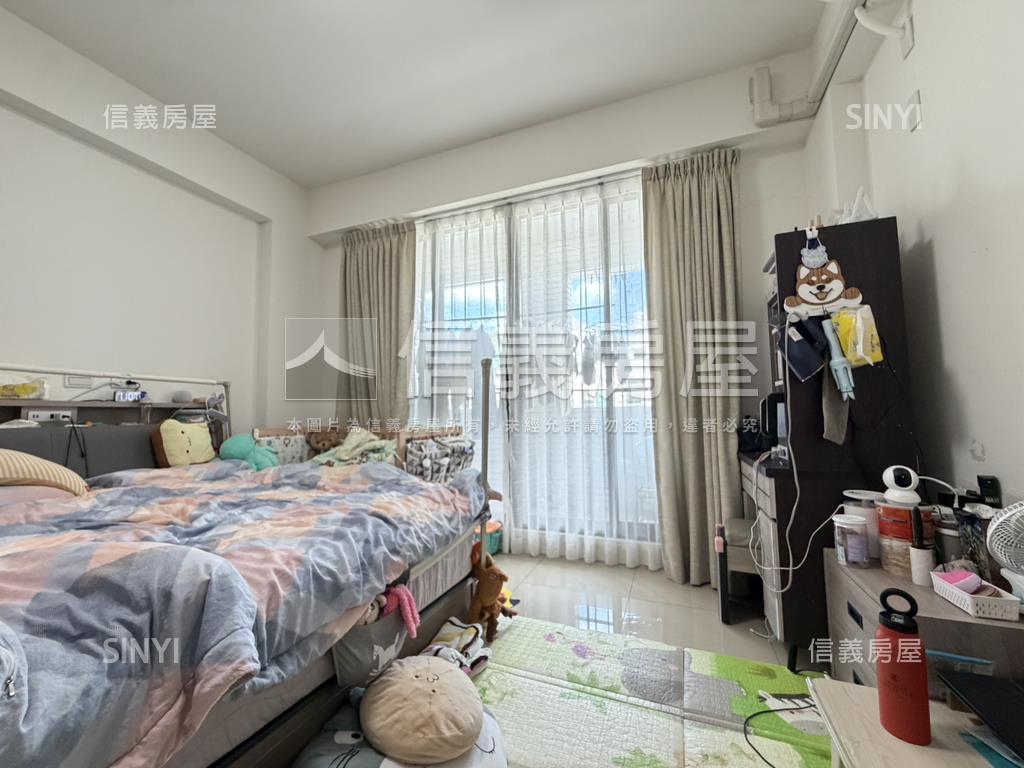 大社輕屋齡雙車位透天房屋室內格局與周邊環境