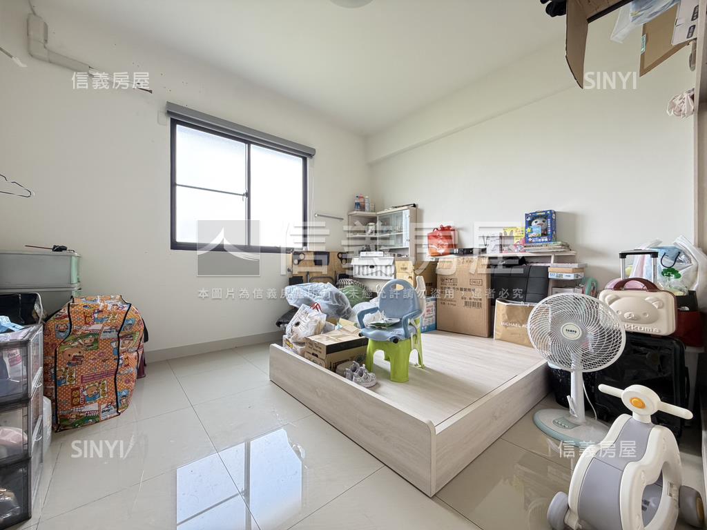 大社輕屋齡雙車位透天房屋室內格局與周邊環境