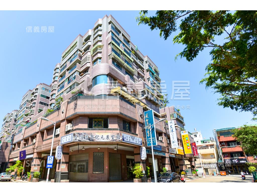 文化名園面寬店面附雙車位房屋室內格局與周邊環境