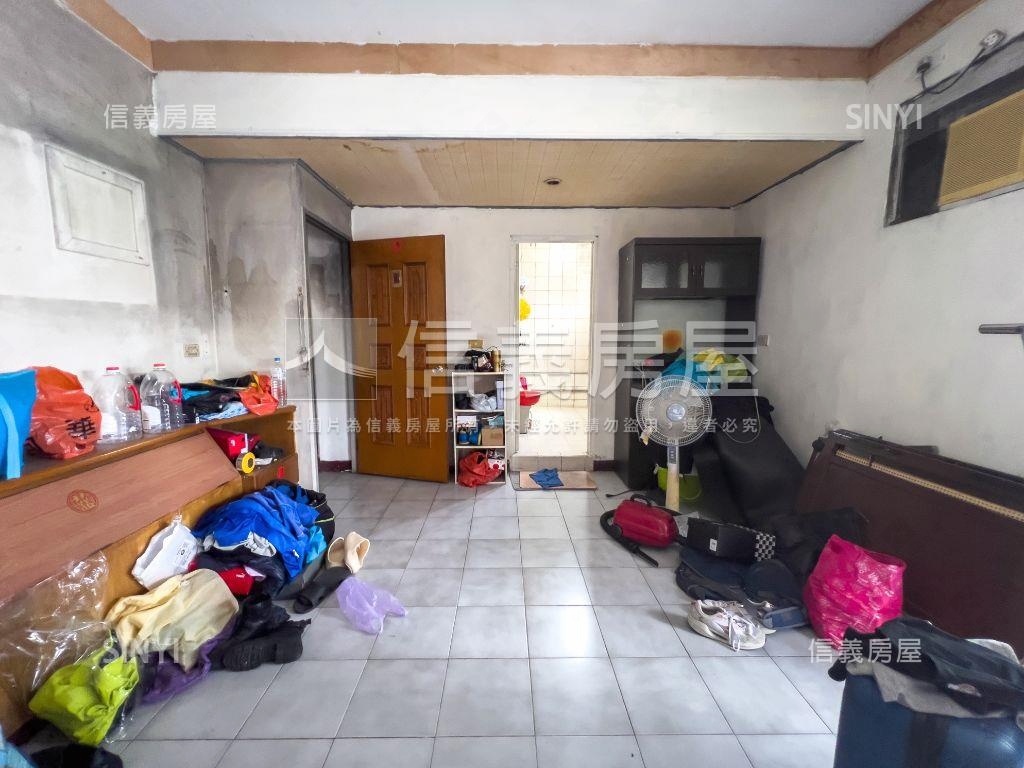 大地坪近學區透天房屋室內格局與周邊環境