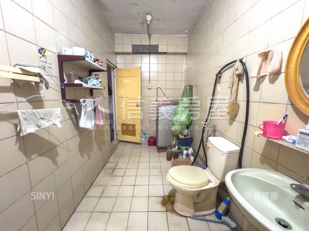大地坪近學區透天房屋室內格局與周邊環境