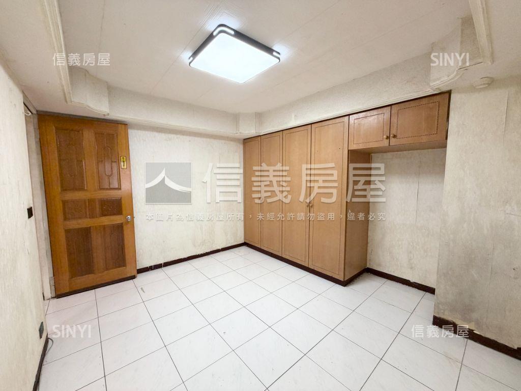 風和日麗‧中正新城雅居房屋室內格局與周邊環境