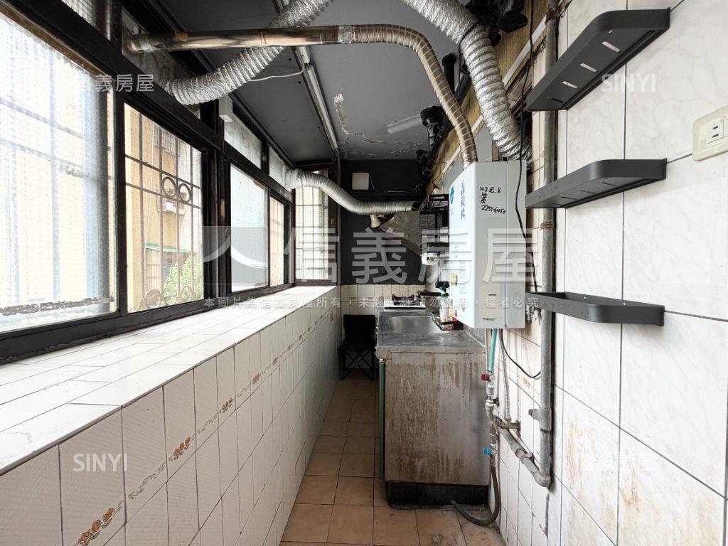 風和日麗‧中正新城雅居房屋室內格局與周邊環境