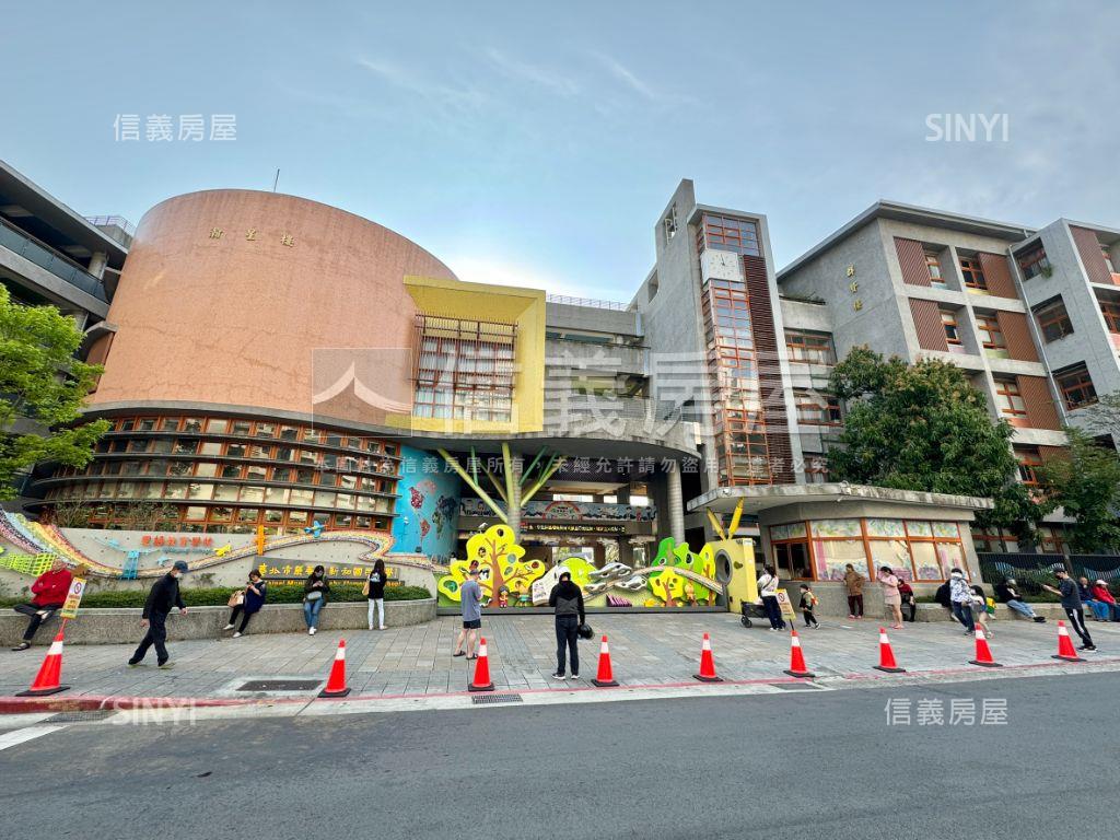 風和日麗‧中正新城雅居房屋室內格局與周邊環境