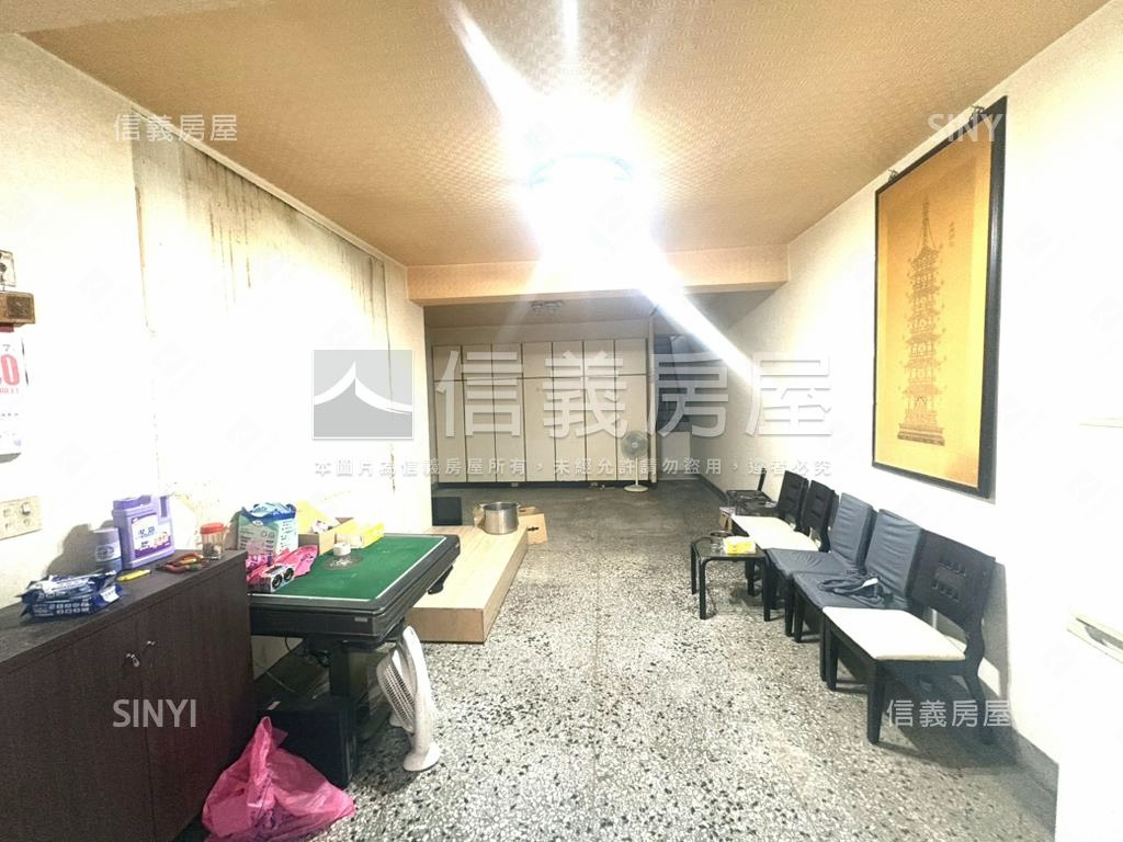 漢生西路方正三房大大空間房屋室內格局與周邊環境