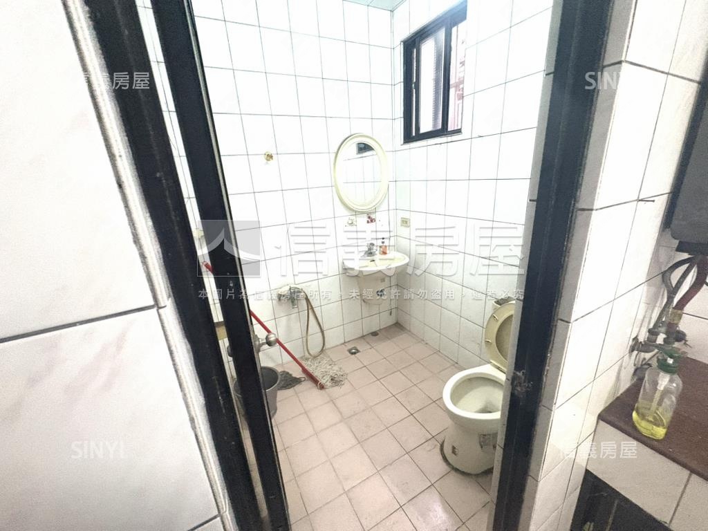 漢生西路方正三房大大空間房屋室內格局與周邊環境