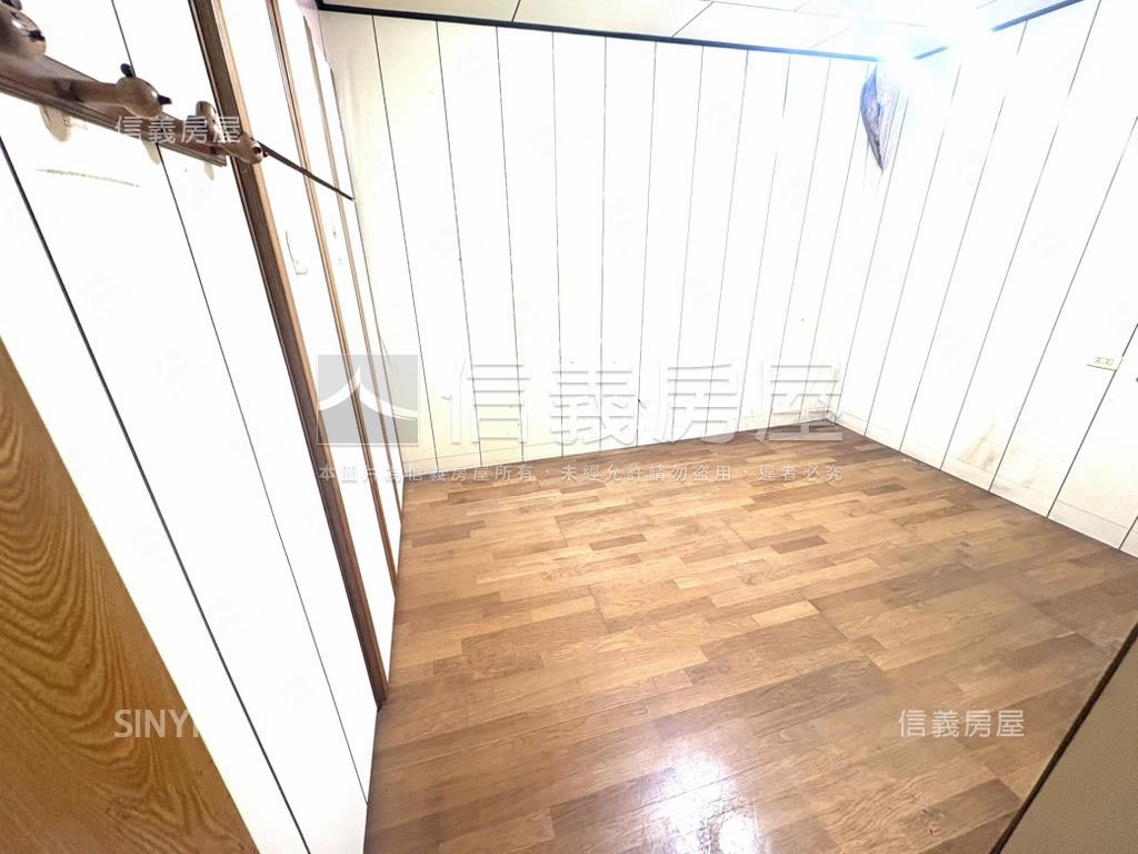 漢生西路方正三房大大空間房屋室內格局與周邊環境