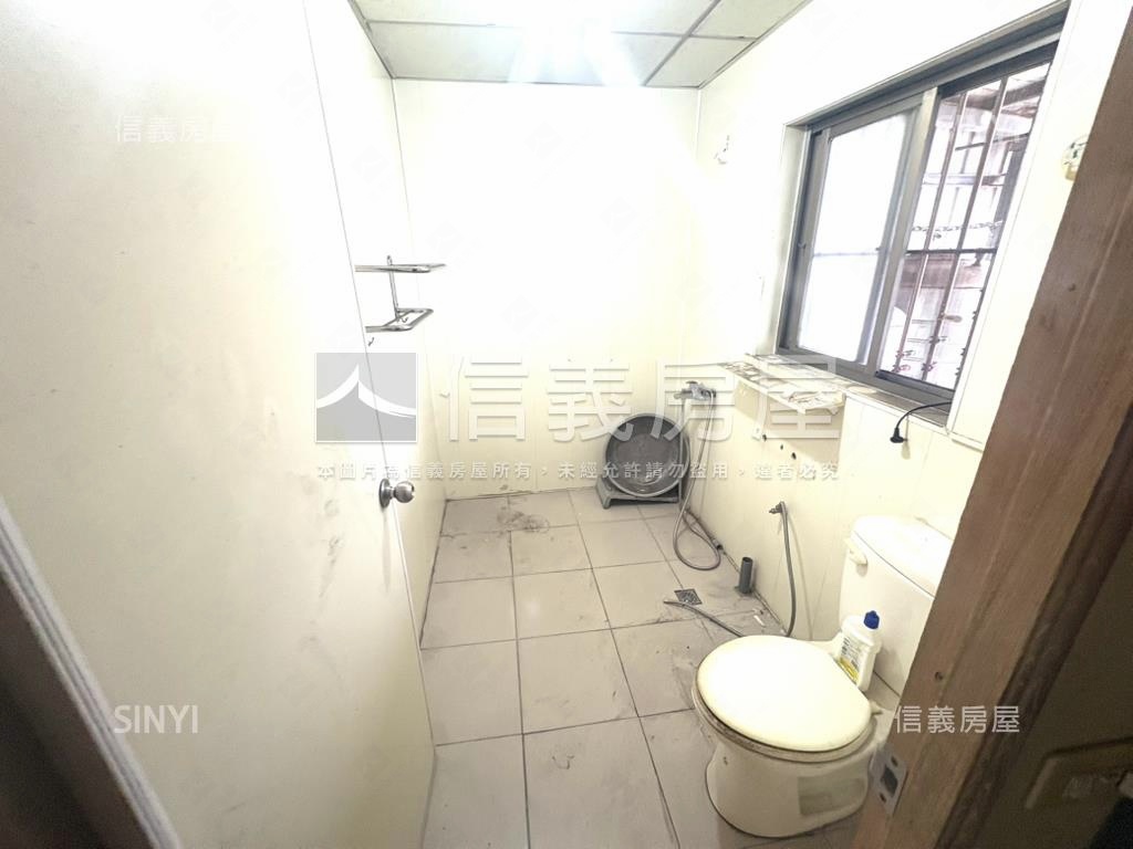 漢生西路方正三房大大空間房屋室內格局與周邊環境