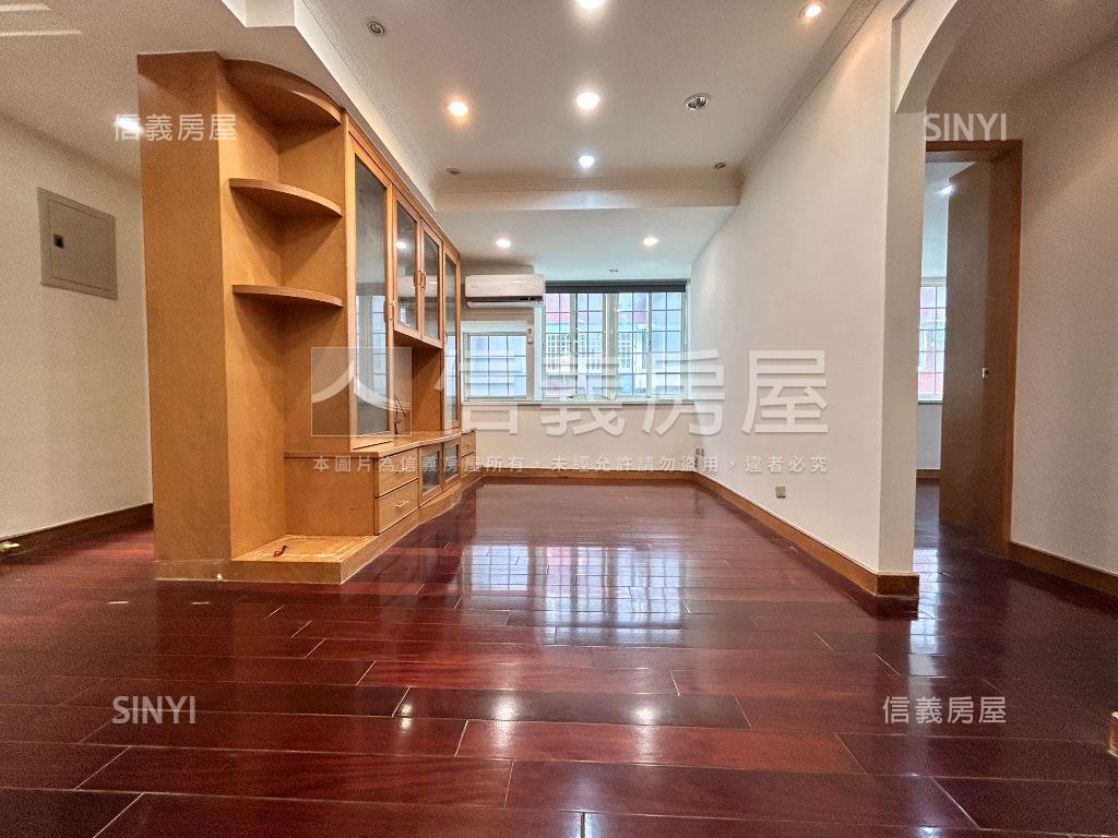 稀有雙敦美寓房屋室內格局與周邊環境