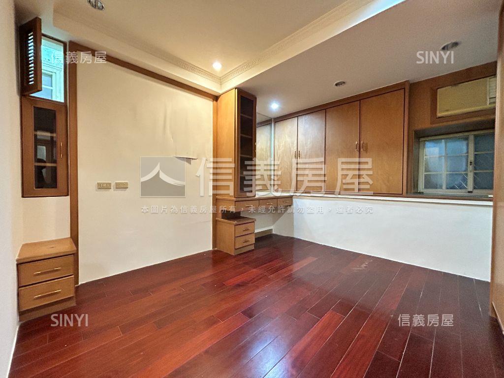 稀有雙敦美寓房屋室內格局與周邊環境
