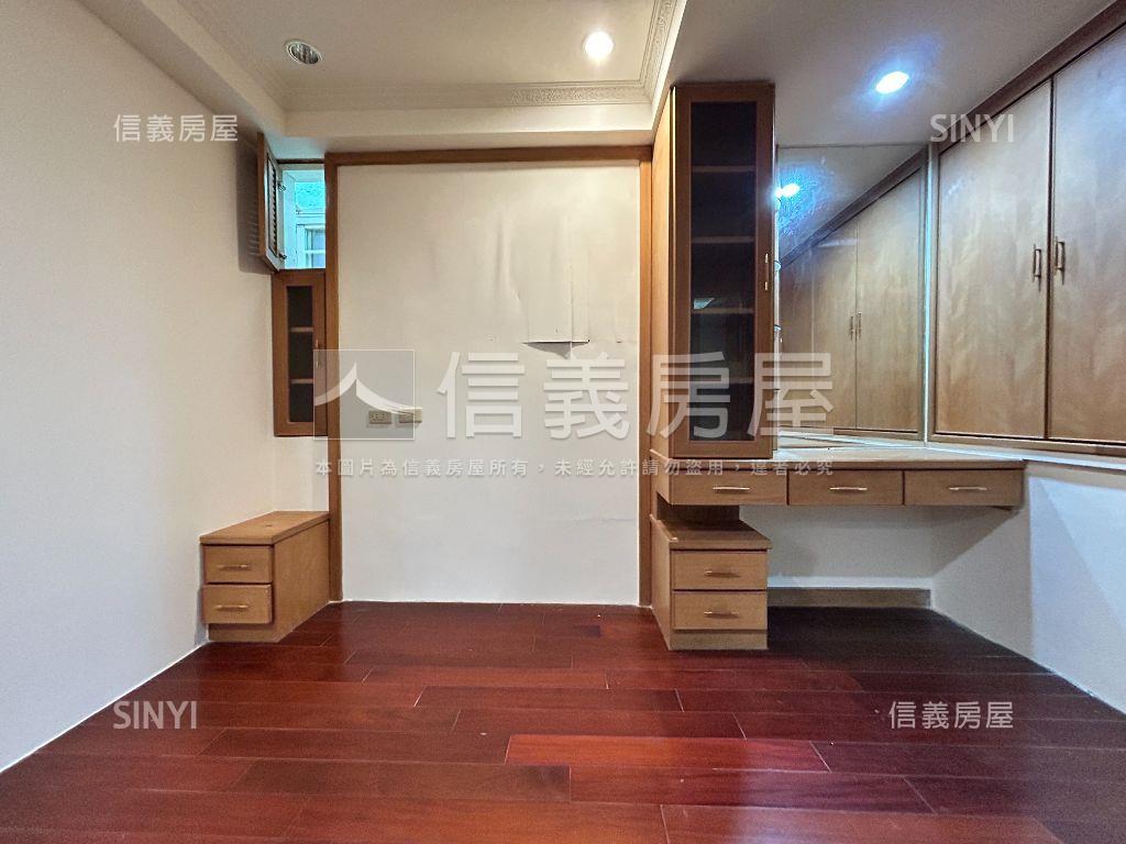 稀有雙敦美寓房屋室內格局與周邊環境