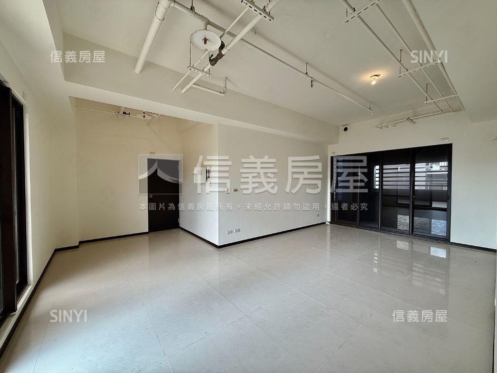 首富高樓稀有釋出房屋室內格局與周邊環境