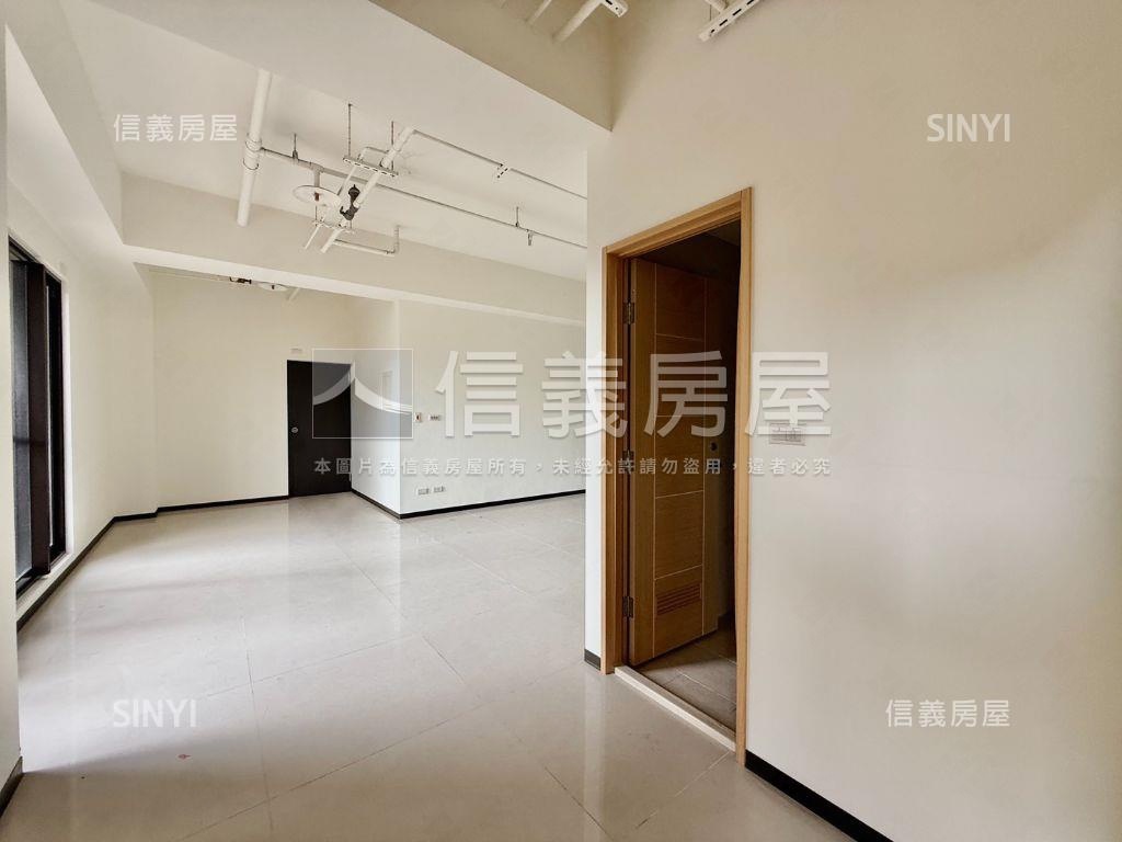 首富高樓稀有釋出房屋室內格局與周邊環境