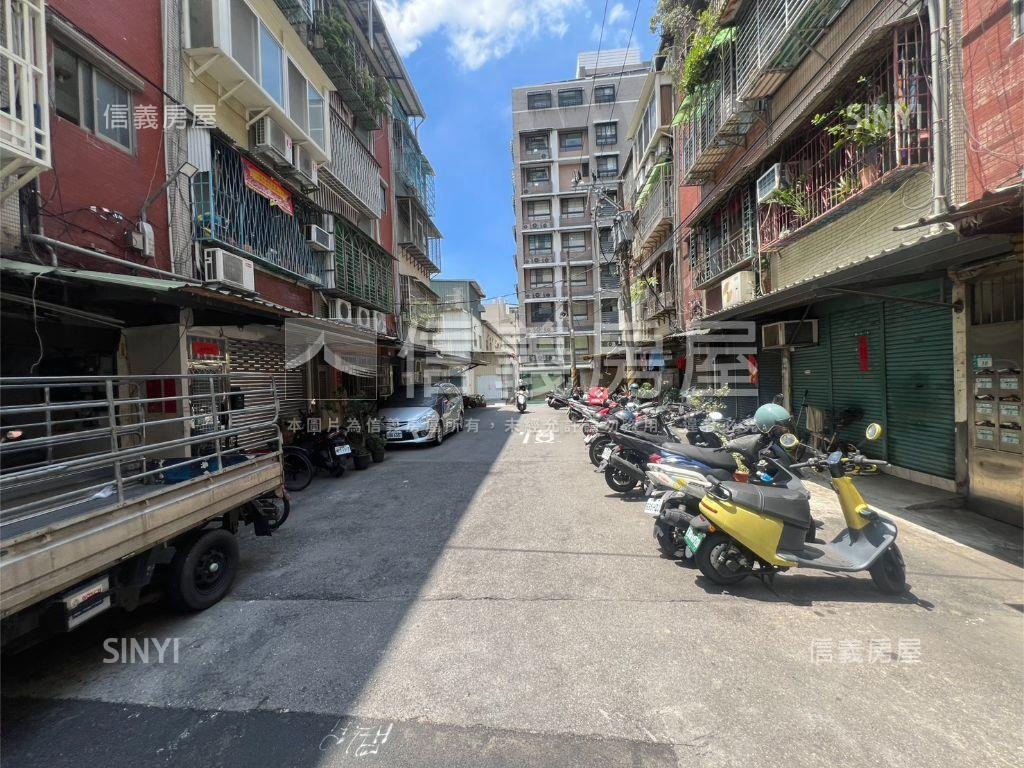 小資成家兩房房屋室內格局與周邊環境